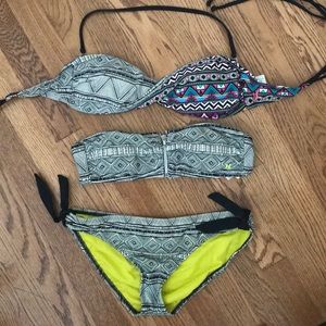 Hurley Bikini (Three Piece Set)